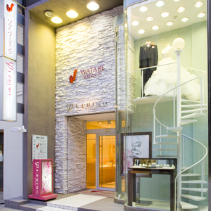 アイプリモ 金沢店
