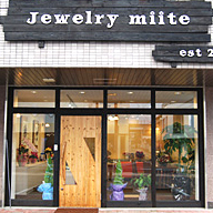 Jewelry miite